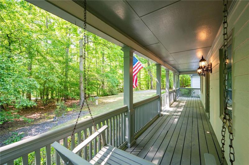 Image for property 465 WILLOWBROOK Drive, Smyrna, GA 30082