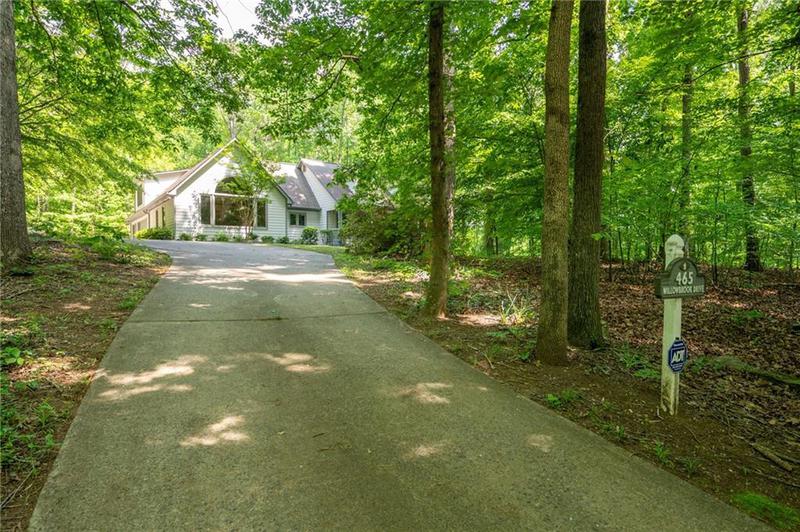 Image for property 465 WILLOWBROOK Drive, Smyrna, GA 30082