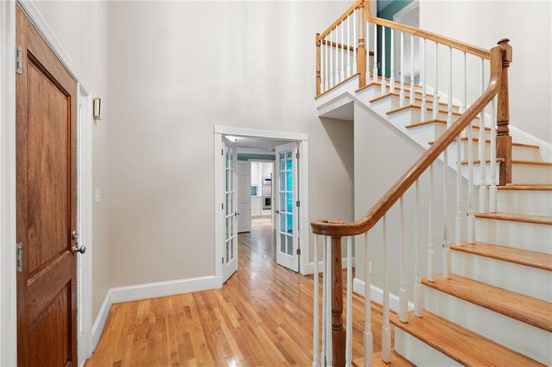 Image for property 465 WILLOWBROOK Drive, Smyrna, GA 30082