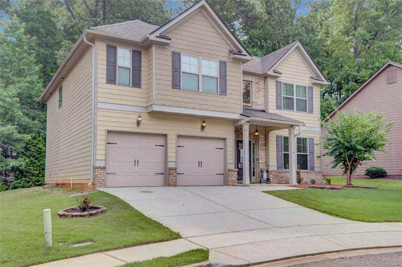 Image for property 108 Village Place, Newnan, GA 30265
