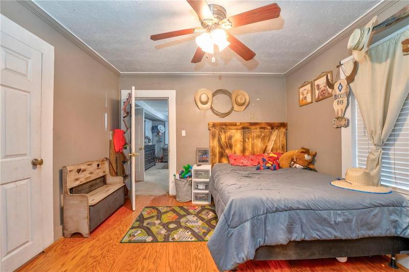Image for property 62 GROGAN HILL Road, Silver Creek, GA 30173