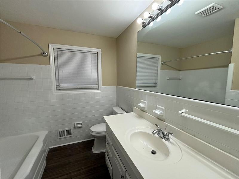 Image for property 2820 Arlington Road, Atlanta, GA 30344