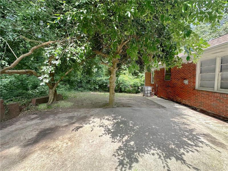 Image for property 2756 Oldknow Drive, Atlanta, GA 30318