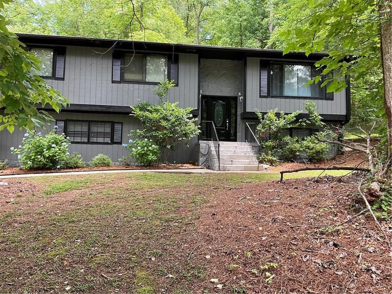 Image for property 3630 High Point Lane, Atlanta, GA 30331