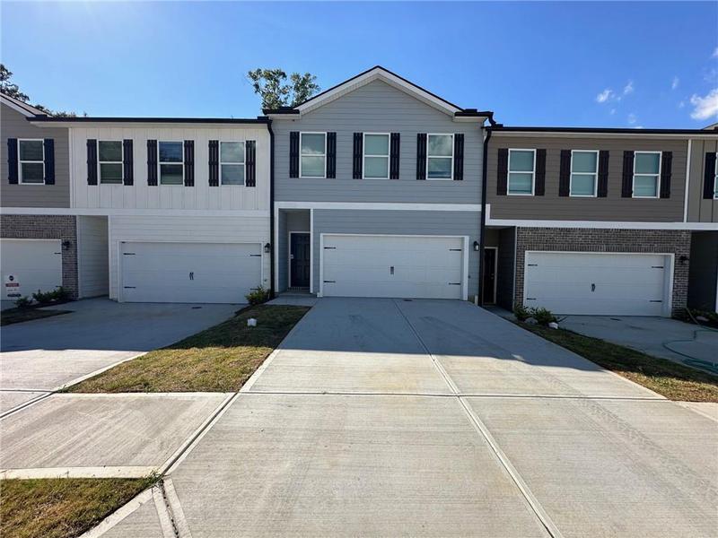 Image for property 104 Brexley Drive 03, Calhoun, GA 30701