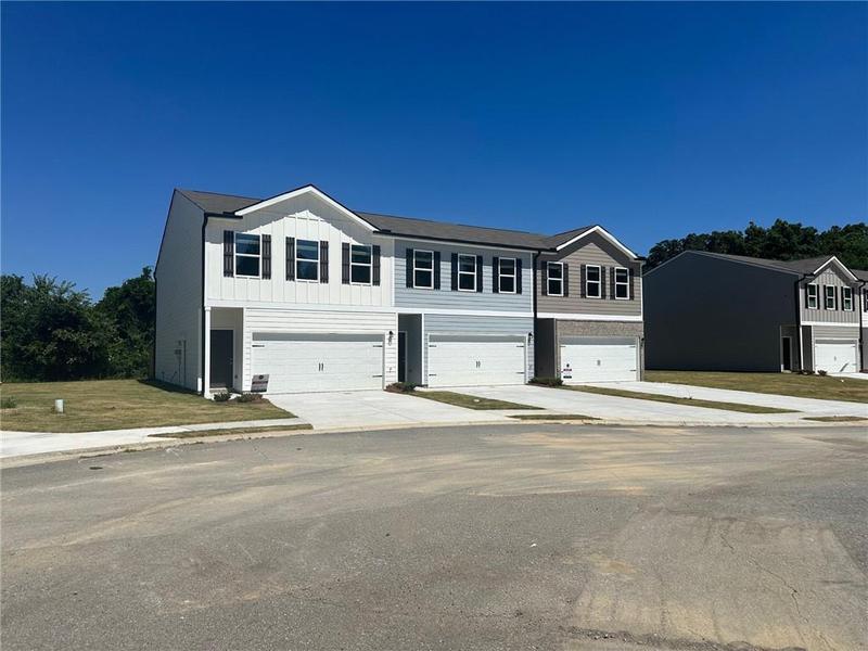 Image for property 104 Brexley Drive 03, Calhoun, GA 30701