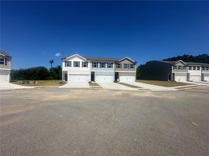 Image for property 104 Brexley Drive 03, Calhoun, GA 30701