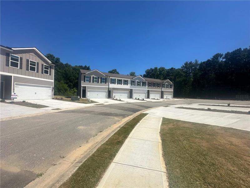 Image for property 104 Brexley Drive 03, Calhoun, GA 30701