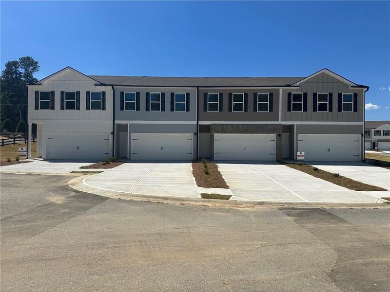 Image for property 104 Brexley Drive 03, Calhoun, GA 30701
