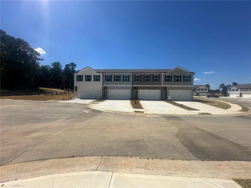 Image for property 104 Brexley Drive 03, Calhoun, GA 30701