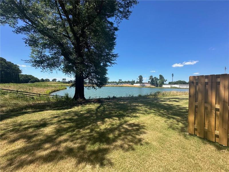 Image for property 104 Brexley Drive 03, Calhoun, GA 30701
