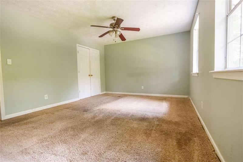 Image for property 3302 Mixon Way, Stone Mountain, GA 30087