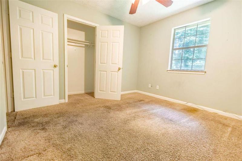 Image for property 3302 Mixon Way, Stone Mountain, GA 30087