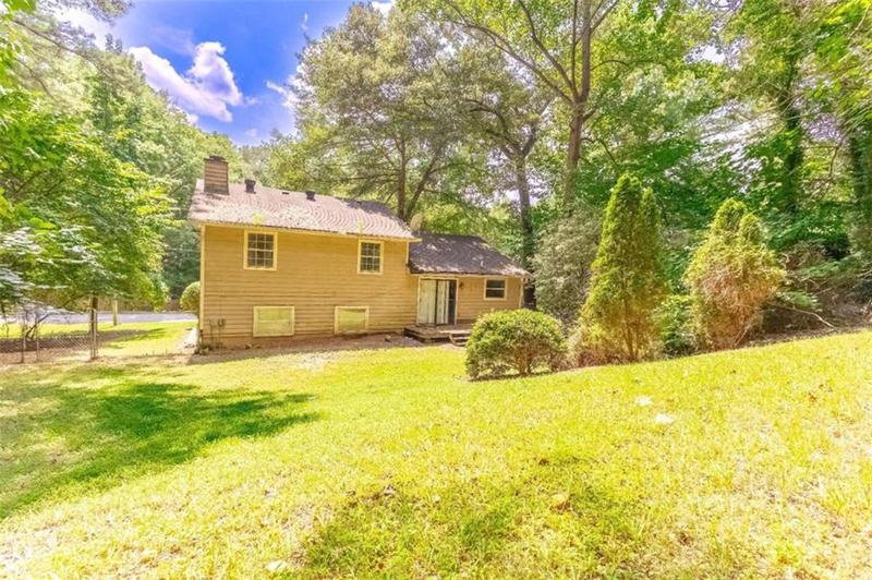 Image for property 3302 Mixon Way, Stone Mountain, GA 30087