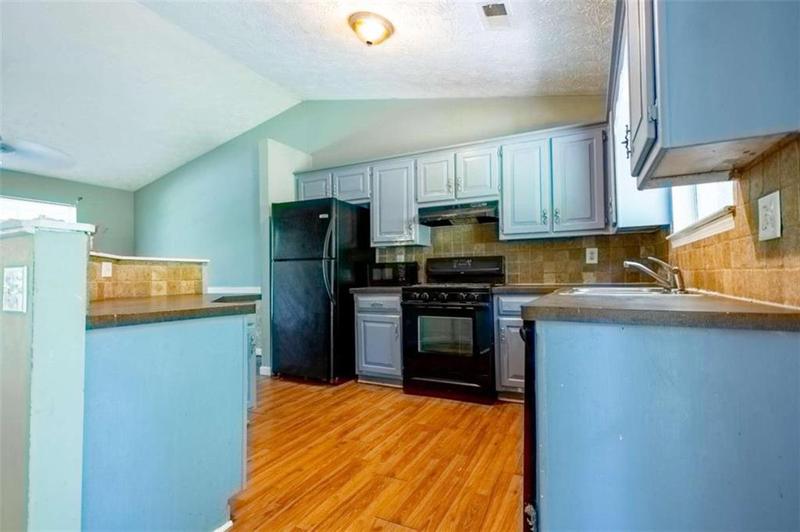 Image for property 3302 Mixon Way, Stone Mountain, GA 30087
