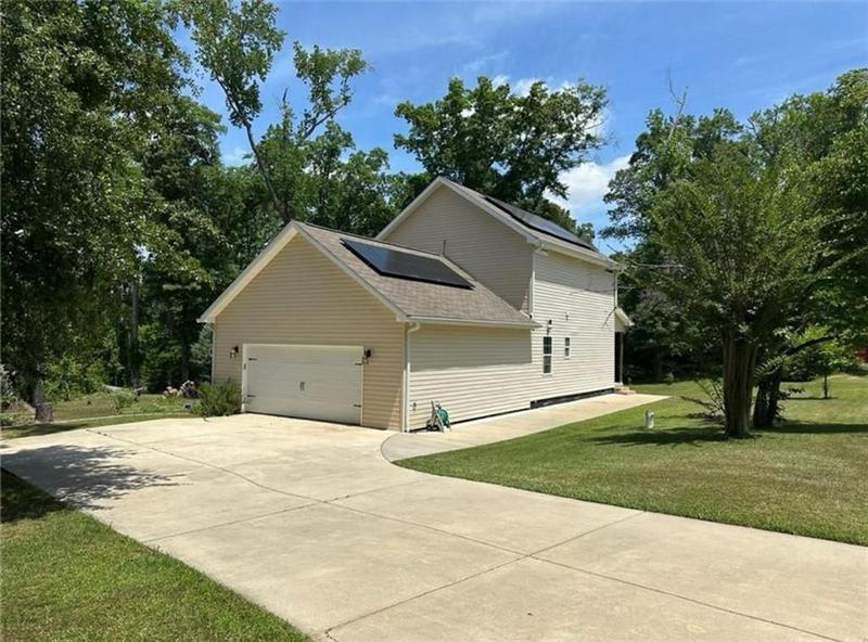 Image for property 105 WRIGHT Lane, Bonaire, GA 31005