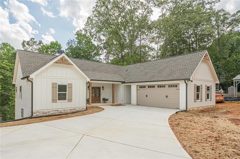 Image for property 912 Oak Drive, Woodstock, GA 30189