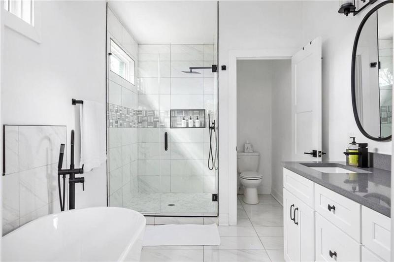 Image for property 1696 Emerald Avenue, Atlanta, GA 30310