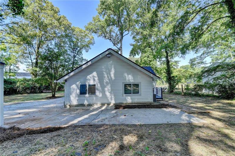 Image for property 3044 Sylvan Road, Hapeville, GA 30354
