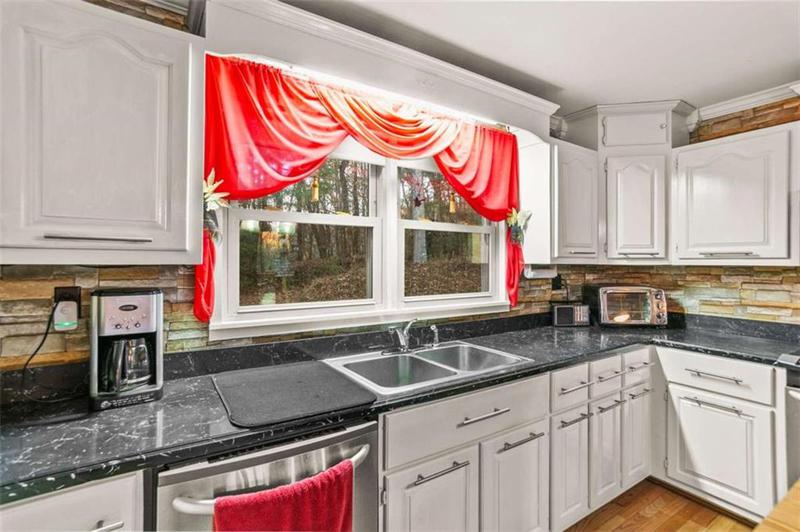 Image for property 101 Harper Valley Road, Ellijay, GA 30540