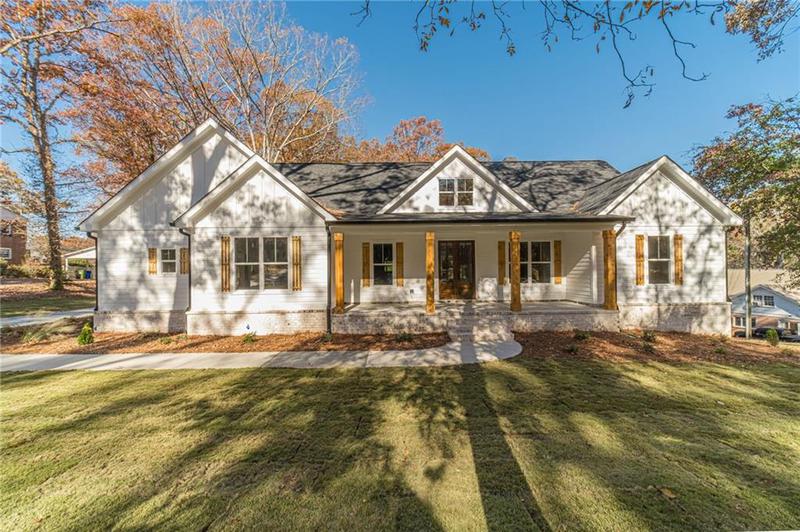 Image for property 327 Pine Circle, Monroe, GA 30655