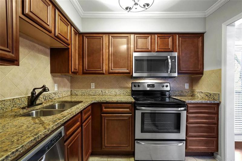Image for property 169 BARONE Place, Atlanta, GA 30327
