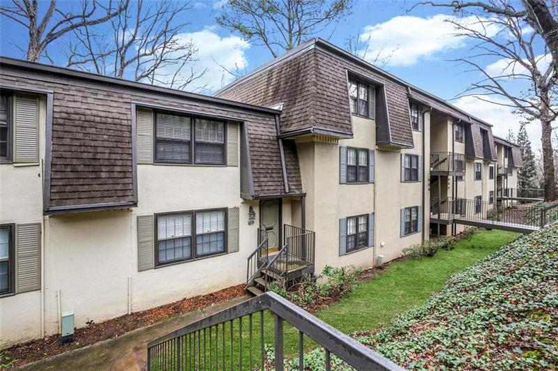 Image for property 169 BARONE Place, Atlanta, GA 30327