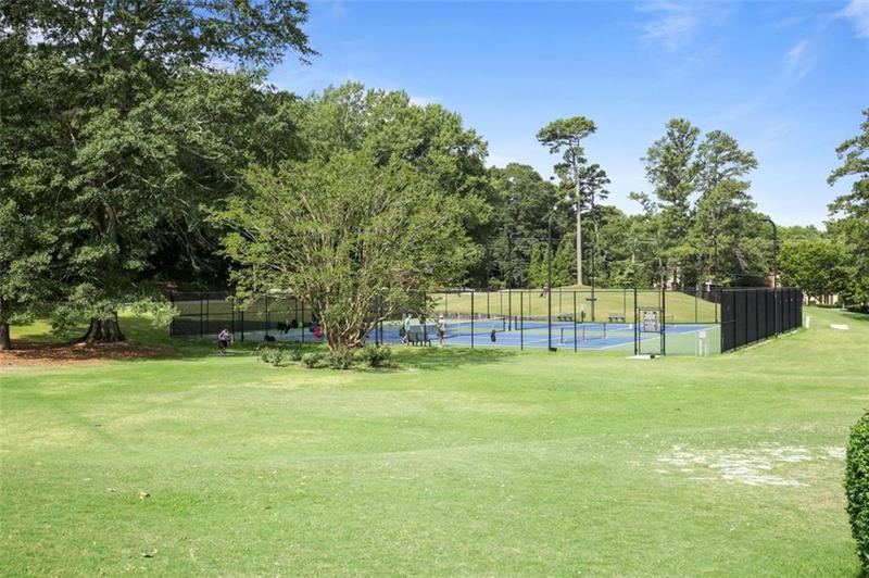 Image for property 169 BARONE Place, Atlanta, GA 30327