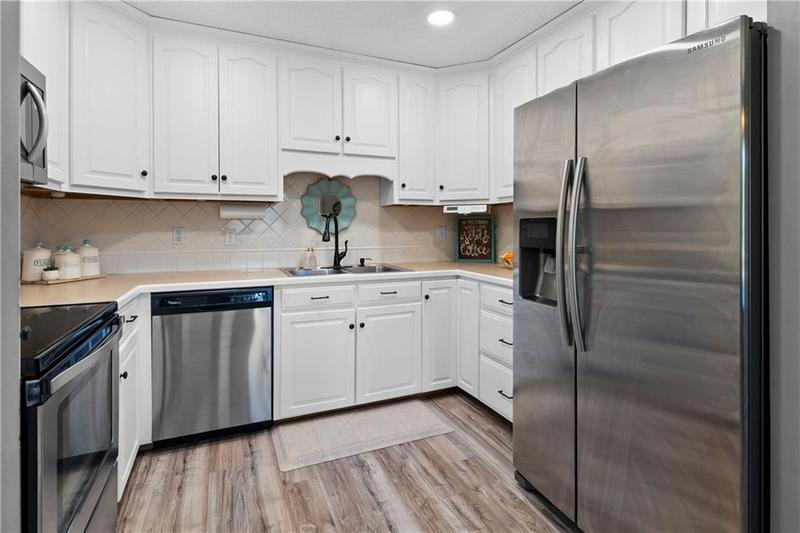 Image for property 18 Windrush Drive, Rome, GA 30165