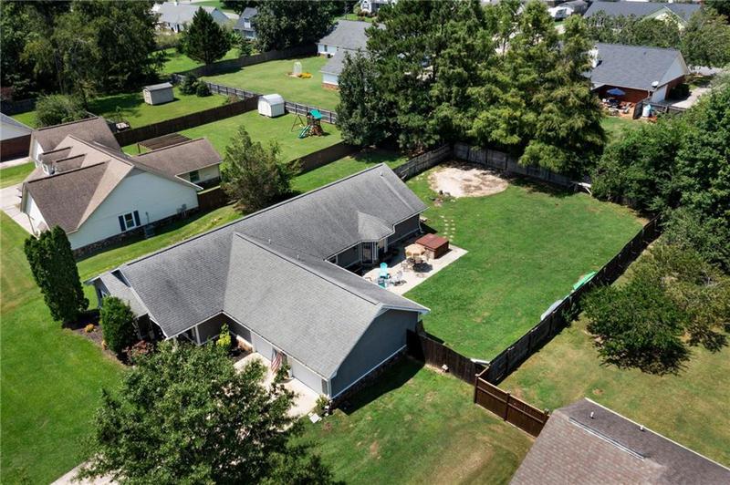 Image for property 18 Windrush Drive, Rome, GA 30165