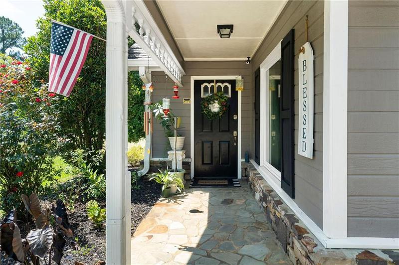 Image for property 18 Windrush Drive, Rome, GA 30165