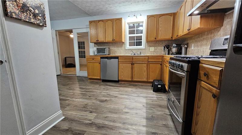 Image for property 9515 Deerfield Lane, Jonesboro, GA 30238