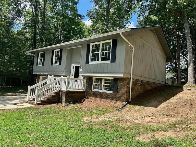 Image for property 106 Stancil Dr., Toccoa, GA 30577