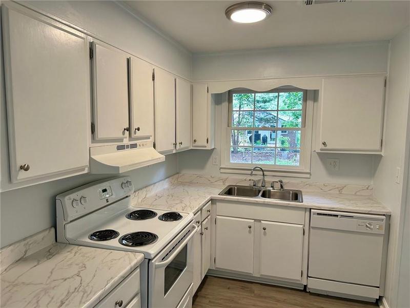 Image for property 106 Stancil Dr., Toccoa, GA 30577