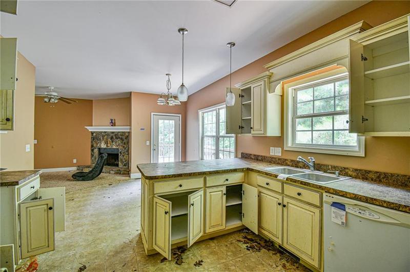 Image for property 1440 Deer Trail Lakes Drive, Clarkesville, GA 30523