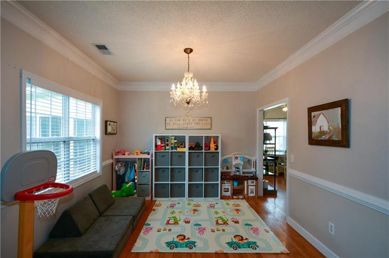 Image for property 37 Red Fox Trail, Euharlee, GA 30145