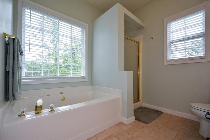 Image for property 37 Red Fox Trail, Euharlee, GA 30145
