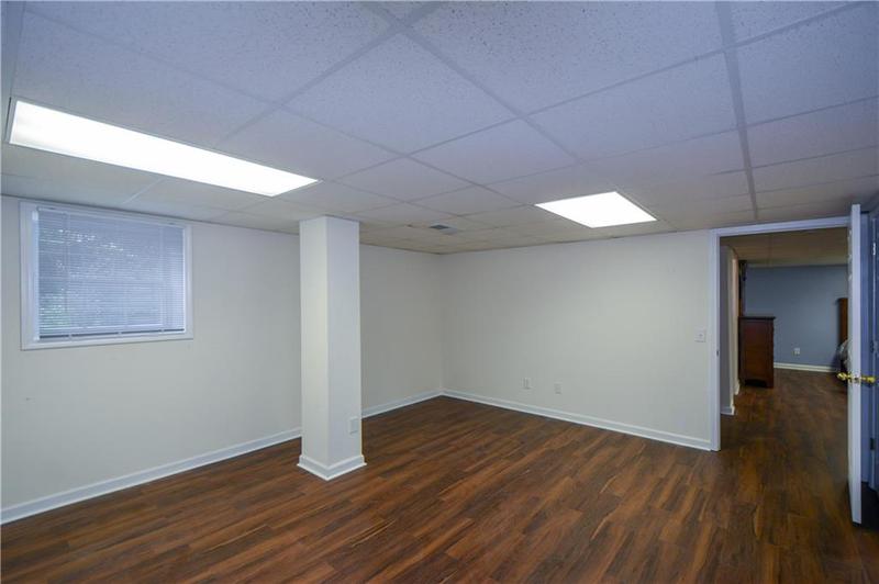 Image for property 37 Red Fox Trail, Euharlee, GA 30145