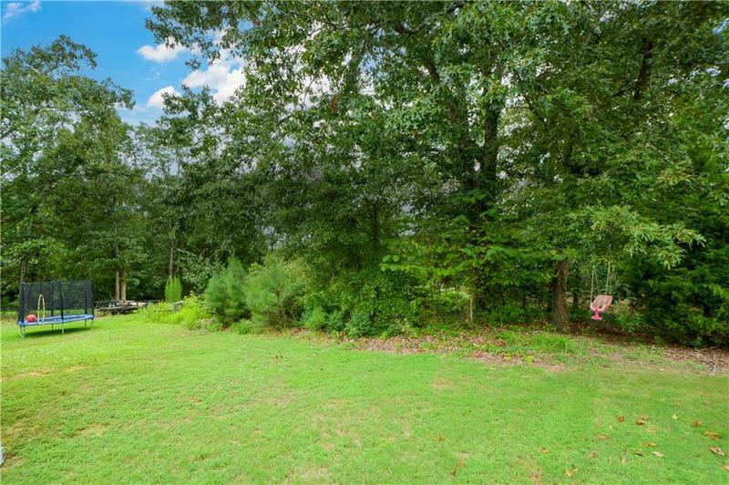Image for property 37 Red Fox Trail, Euharlee, GA 30145