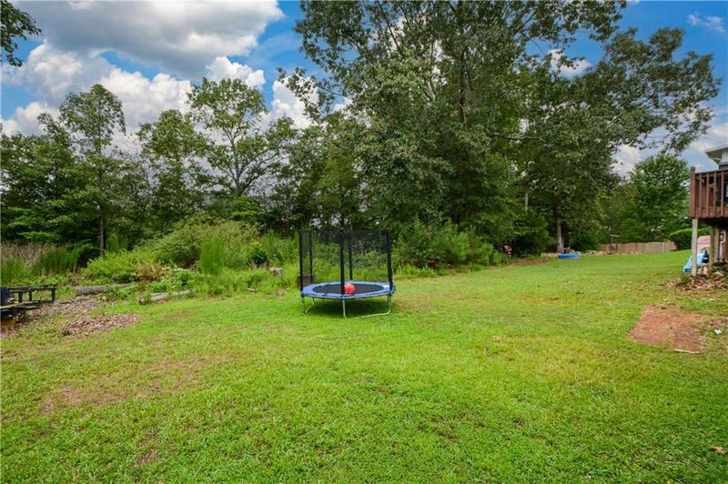 Image for property 37 Red Fox Trail, Euharlee, GA 30145