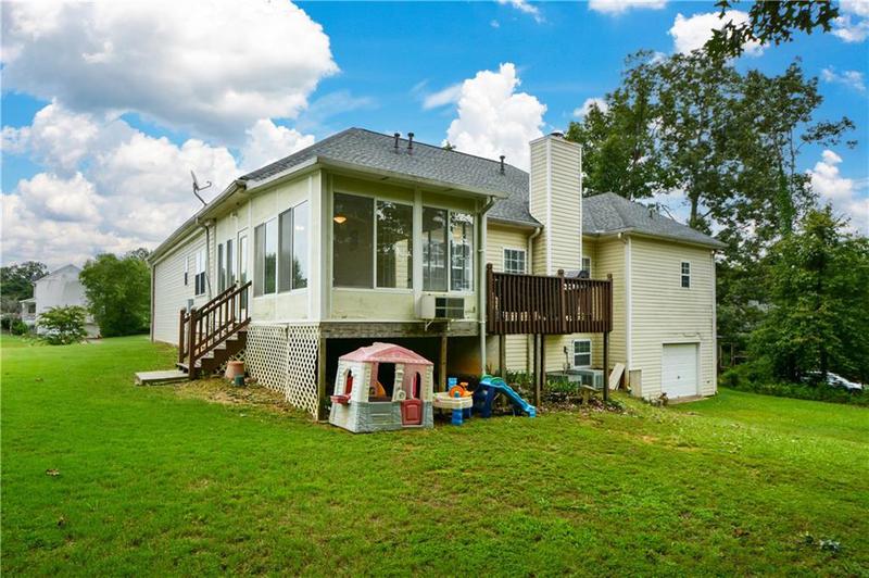 Image for property 37 Red Fox Trail, Euharlee, GA 30145