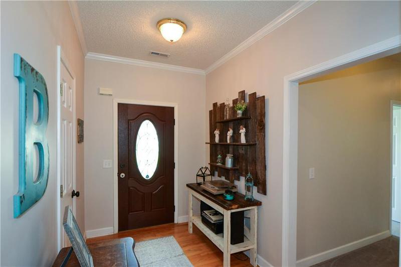 Image for property 37 Red Fox Trail, Euharlee, GA 30145