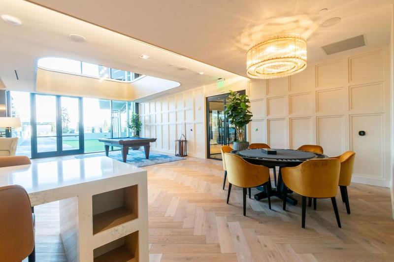 Image for property 2425 Peachtree Road 604, Atlanta, GA 30305