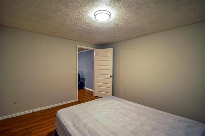 Image for property 340 Sir Richard Court, Jonesboro, GA 30236