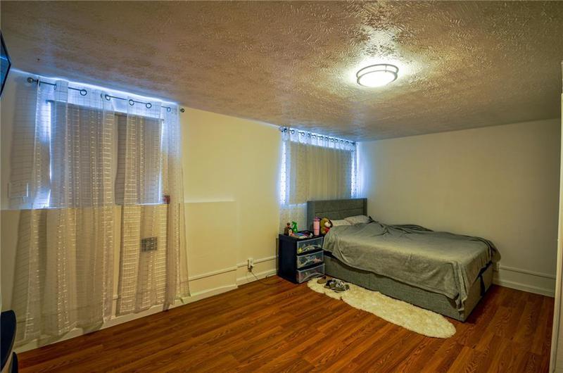 Image for property 340 Sir Richard Court, Jonesboro, GA 30236