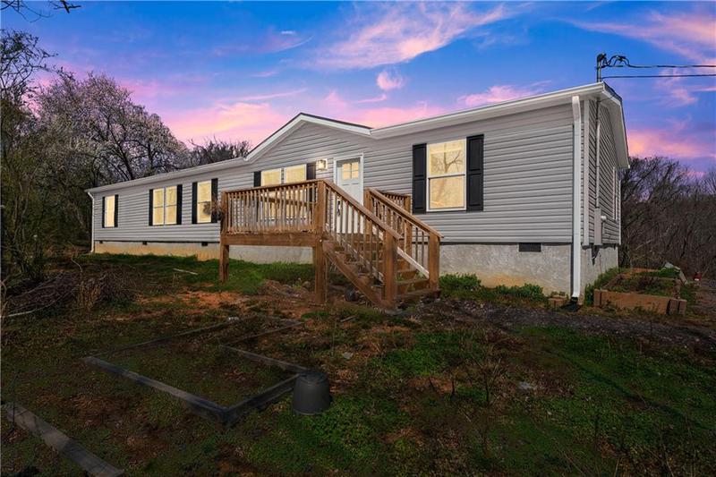 Image for property 13398 Highway 53, Fairmount, GA 30139