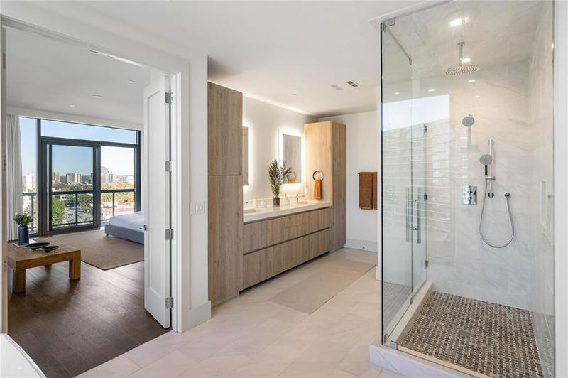 Image for property 3107 Peachtree Road 1502, Atlanta, GA 30305