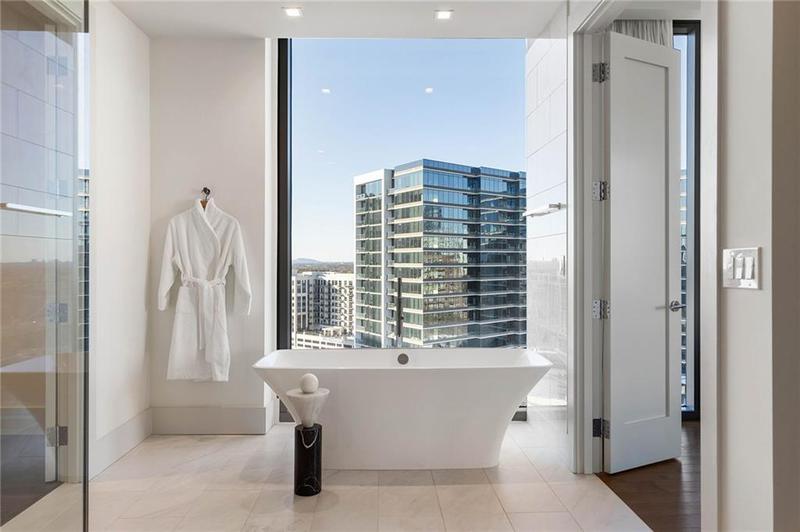 Image for property 3107 Peachtree Road 1502, Atlanta, GA 30305