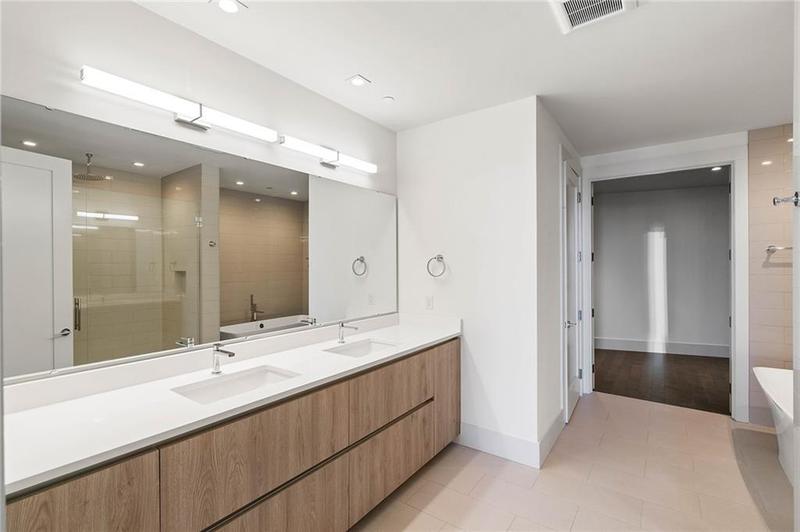 Image for property 3107 Peachtree Road 1502, Atlanta, GA 30305