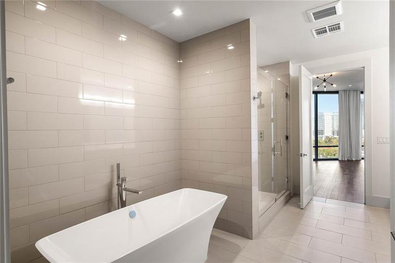 Image for property 3107 Peachtree Road 1502, Atlanta, GA 30305